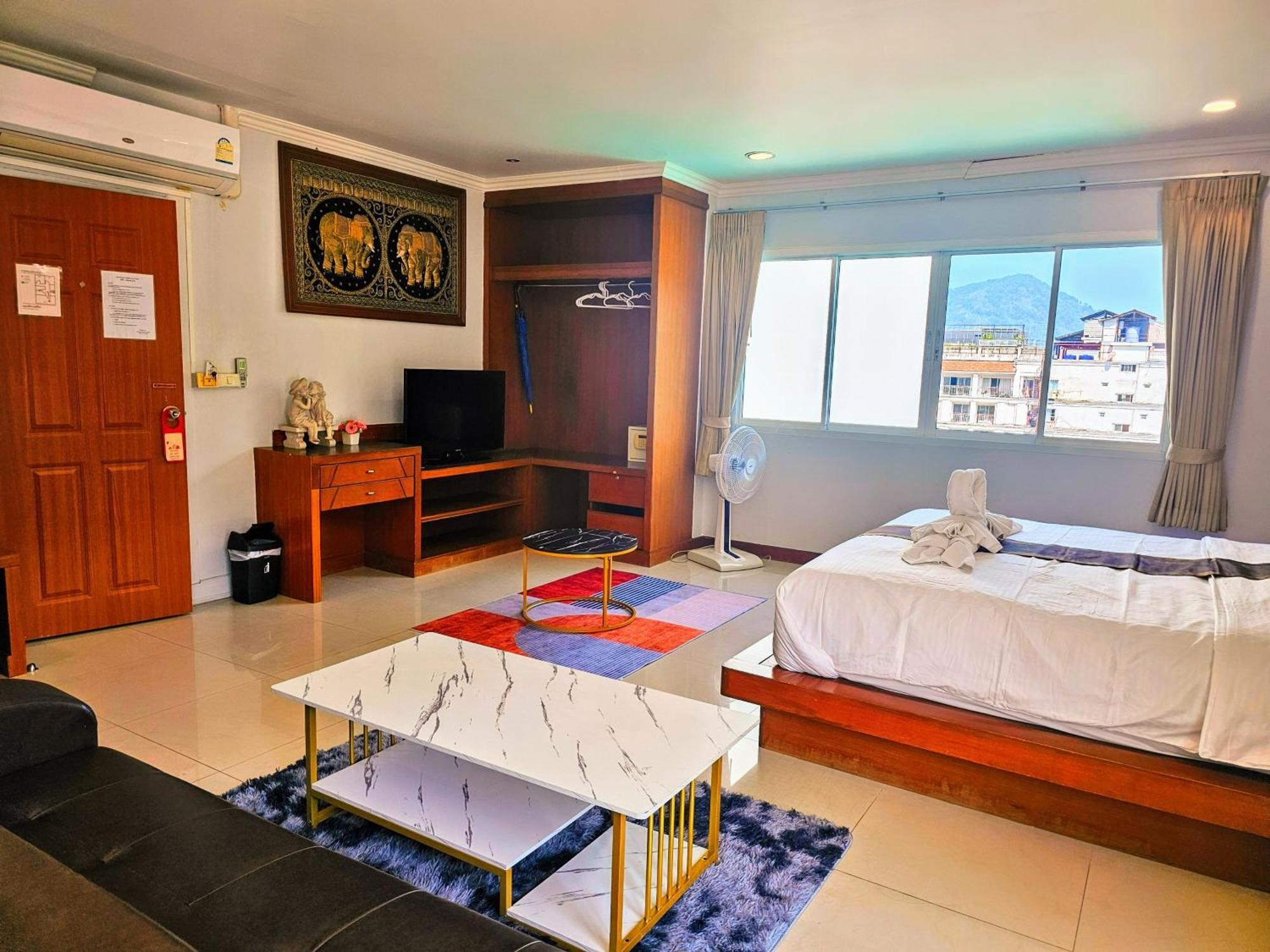 Sukcheewa Residence Phuket Patong Exterior foto